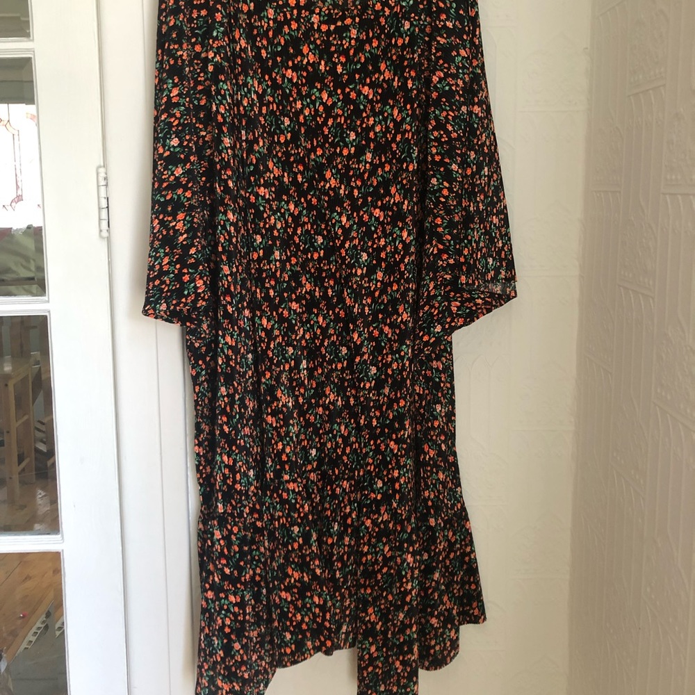 Asos curve flower dress 4XL